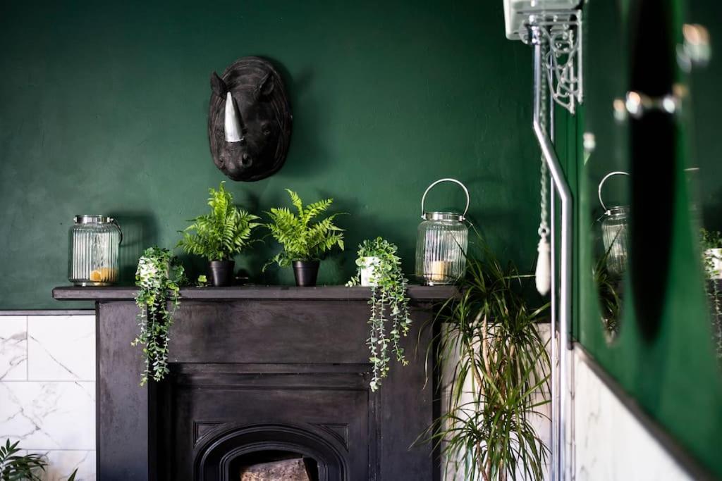 Georgian Country House -Panoramic Views -Sleeps 12 Ruthin Kültér fotó