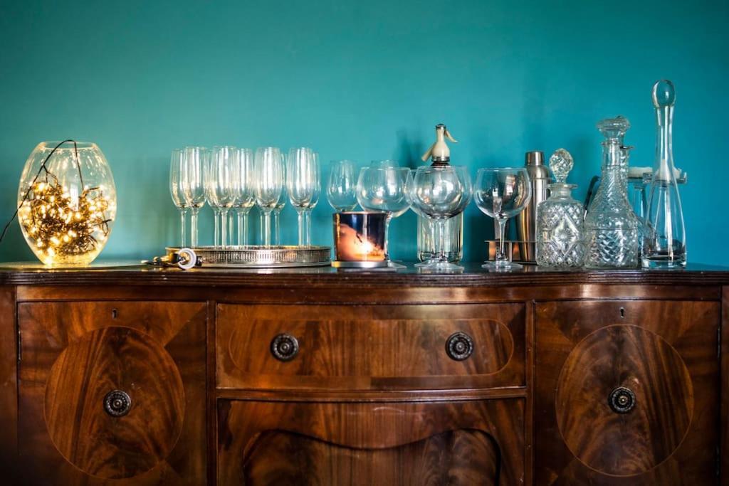 Georgian Country House -Panoramic Views -Sleeps 12 Ruthin Kültér fotó
